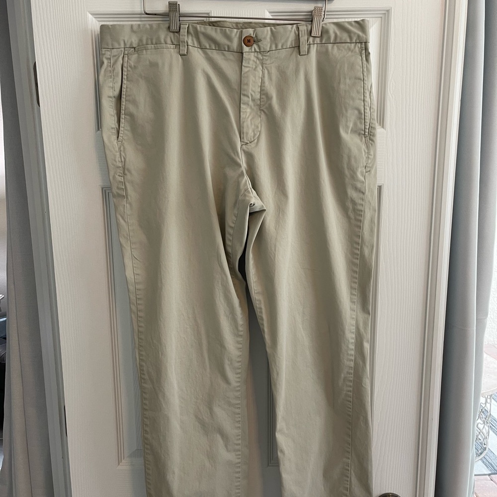 Tommy Bahama Stretch Khaki Pants! 38 x 34